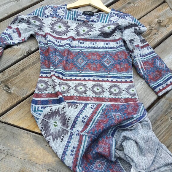 ATTRACTIVE ECLIPSE Sweater Dress Women's Size Small Mini Dress AZTEC Print IKAT - Picture 6 of 6